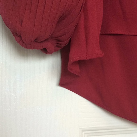 Wine-colored White House Black Market blouse - Picture 4 of 4